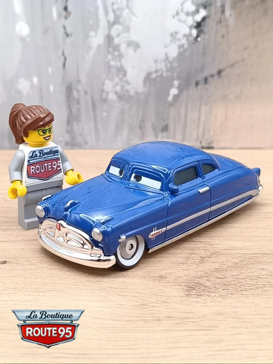 Voiture Cars Hudson Hornet - Jouet neuf (CKS06)